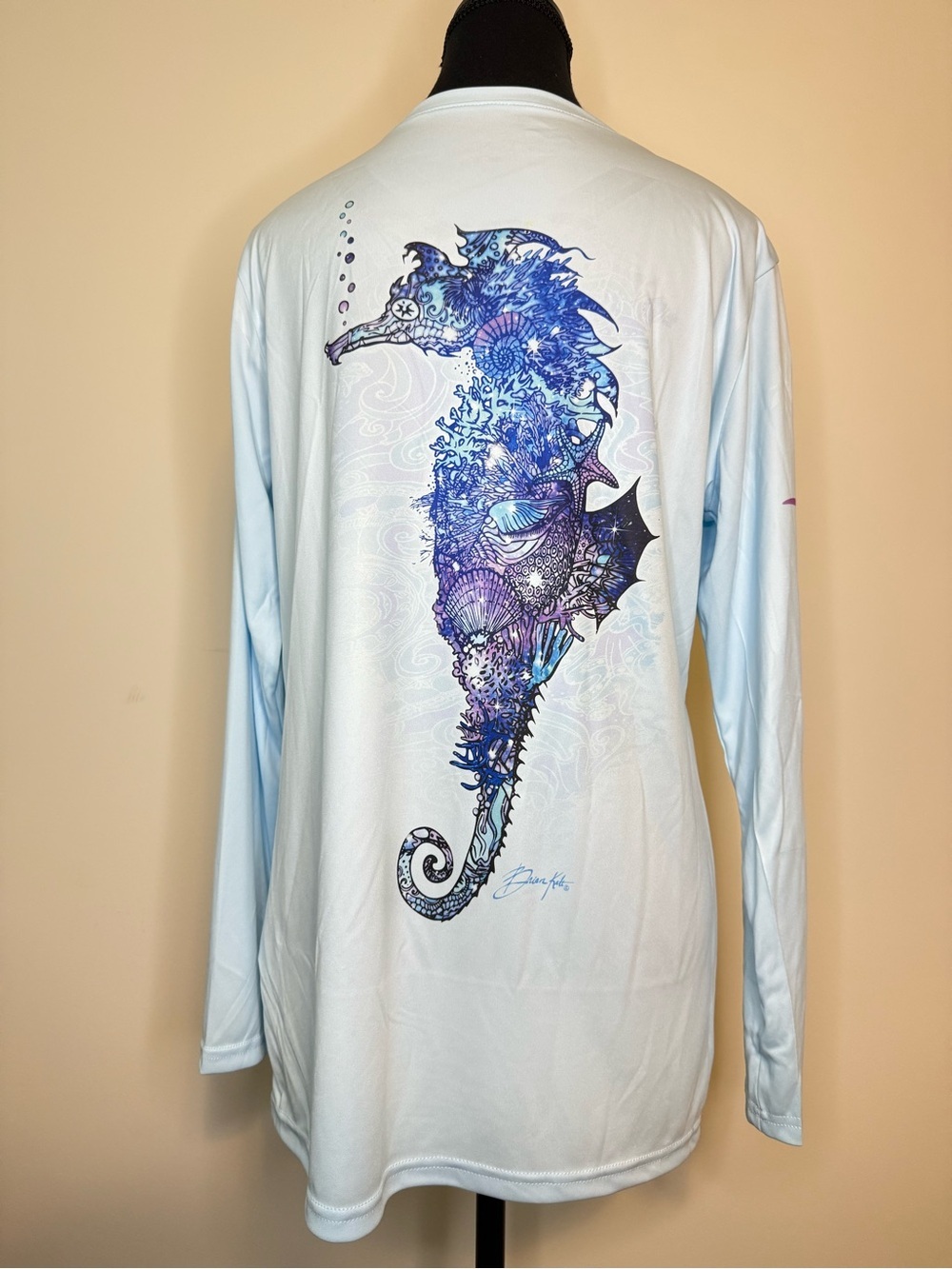 Reelskinz Long Sleeve V-Neck Women's Top Seahorse in Light Blue
